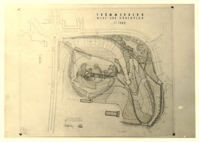 1951 Berlin, Trümmerberg "Insulaner" in Schöneberg, Wege- und Höhenplan